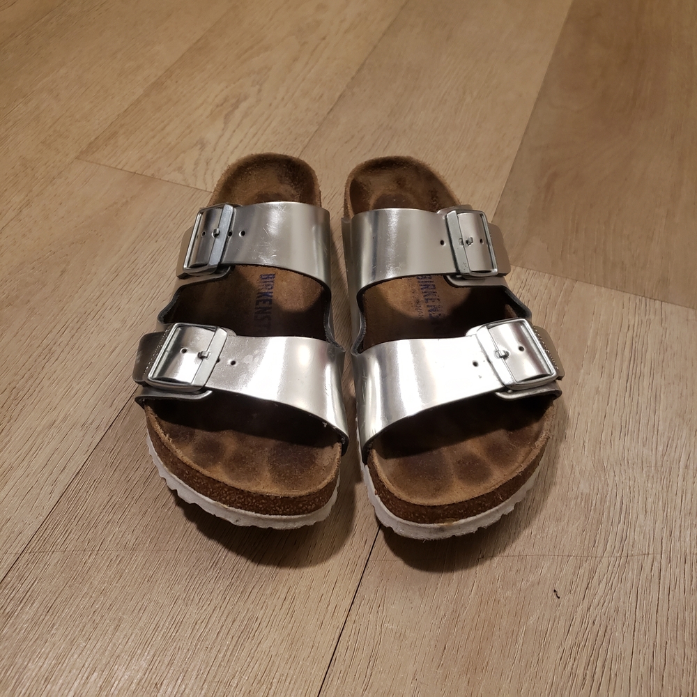 Women's Birkenstock Sandals Metallic Silver Double Buckle